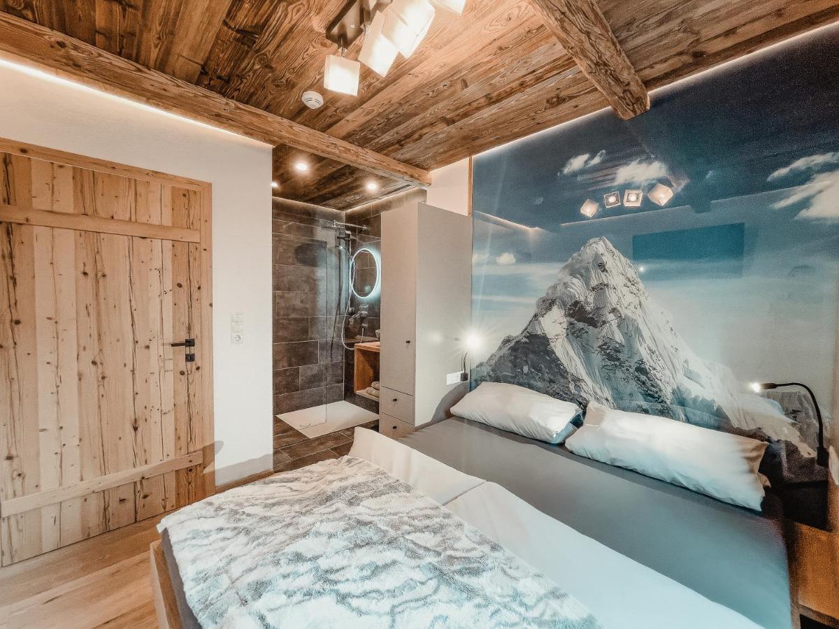 Oldwood Chalet - Balcony & Car Park By Alpenluxus Appartements Fügen Εξωτερικό φωτογραφία