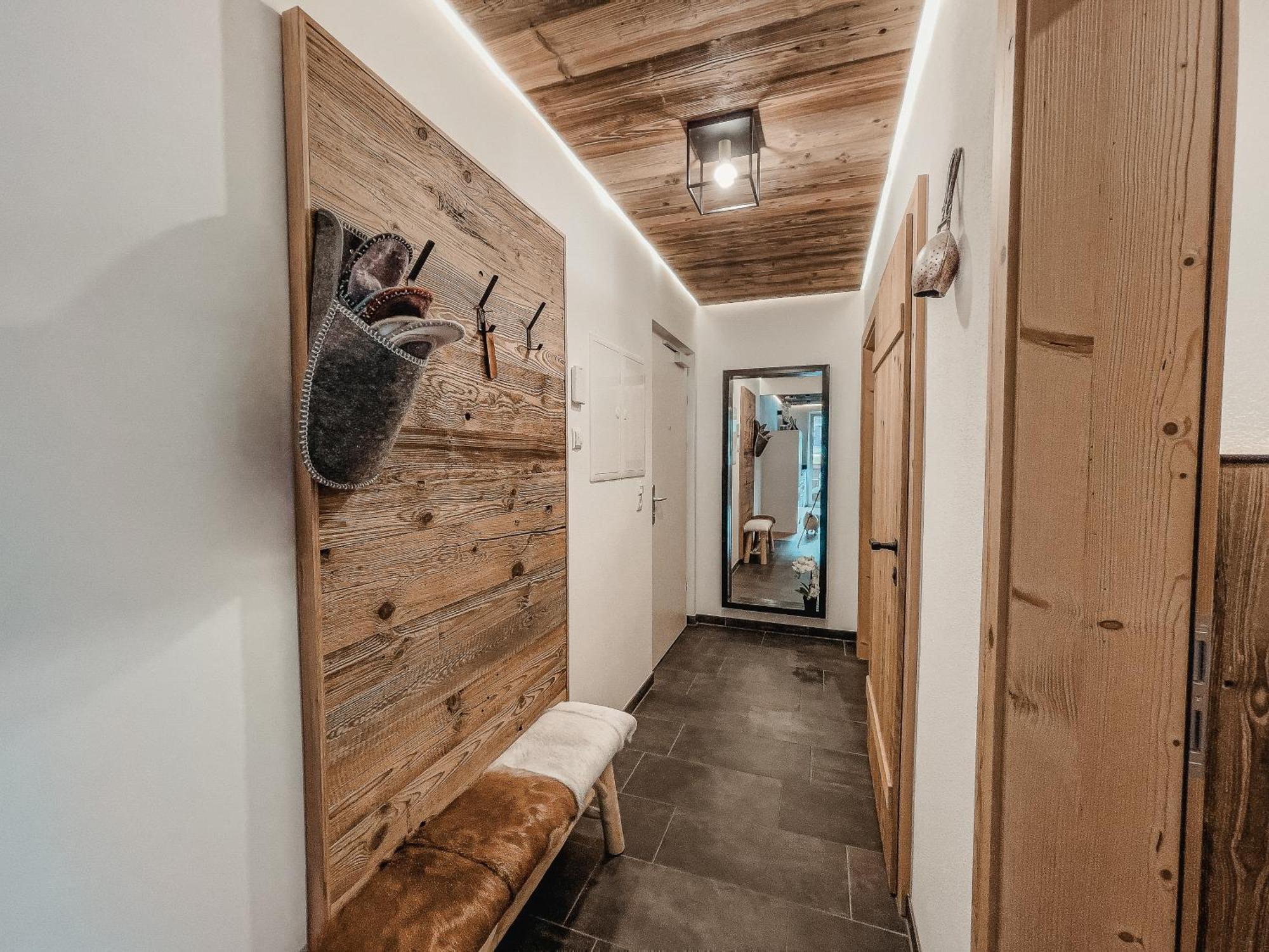 Oldwood Chalet - Balcony & Car Park By Alpenluxus Appartements Fügen Εξωτερικό φωτογραφία